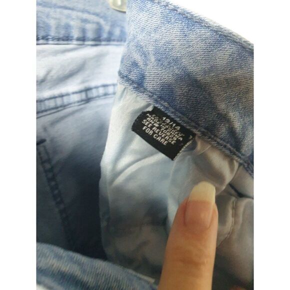 Rue21 Women's Jeans 13/14 High Rise Ripped Curvy Strech Jeans Size 13/14 - Picture 7 of 7